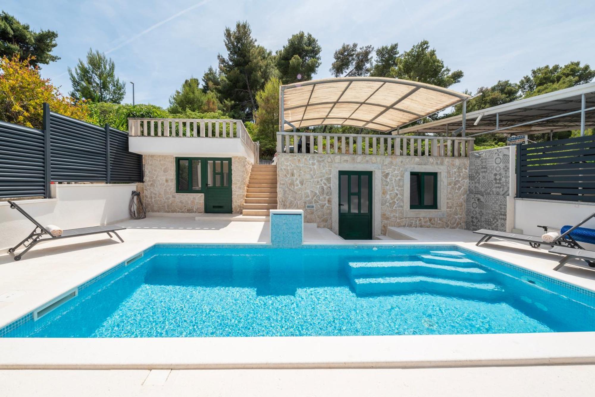 Lavanda Residence With Heated Pool Trogir Split Donji Okrug  Eksteriør billede