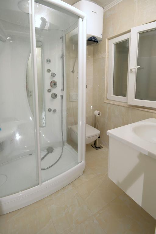 Lavanda Residence With Heated Pool Trogir Split Donji Okrug  Eksteriør billede